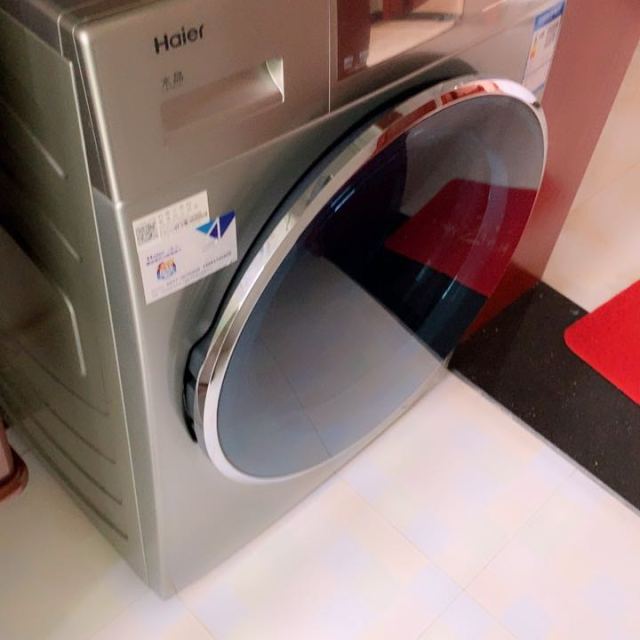 海尔(haier)xqg100-b14876lu1 10公斤大容量 纤薄 直驱变频 全自动