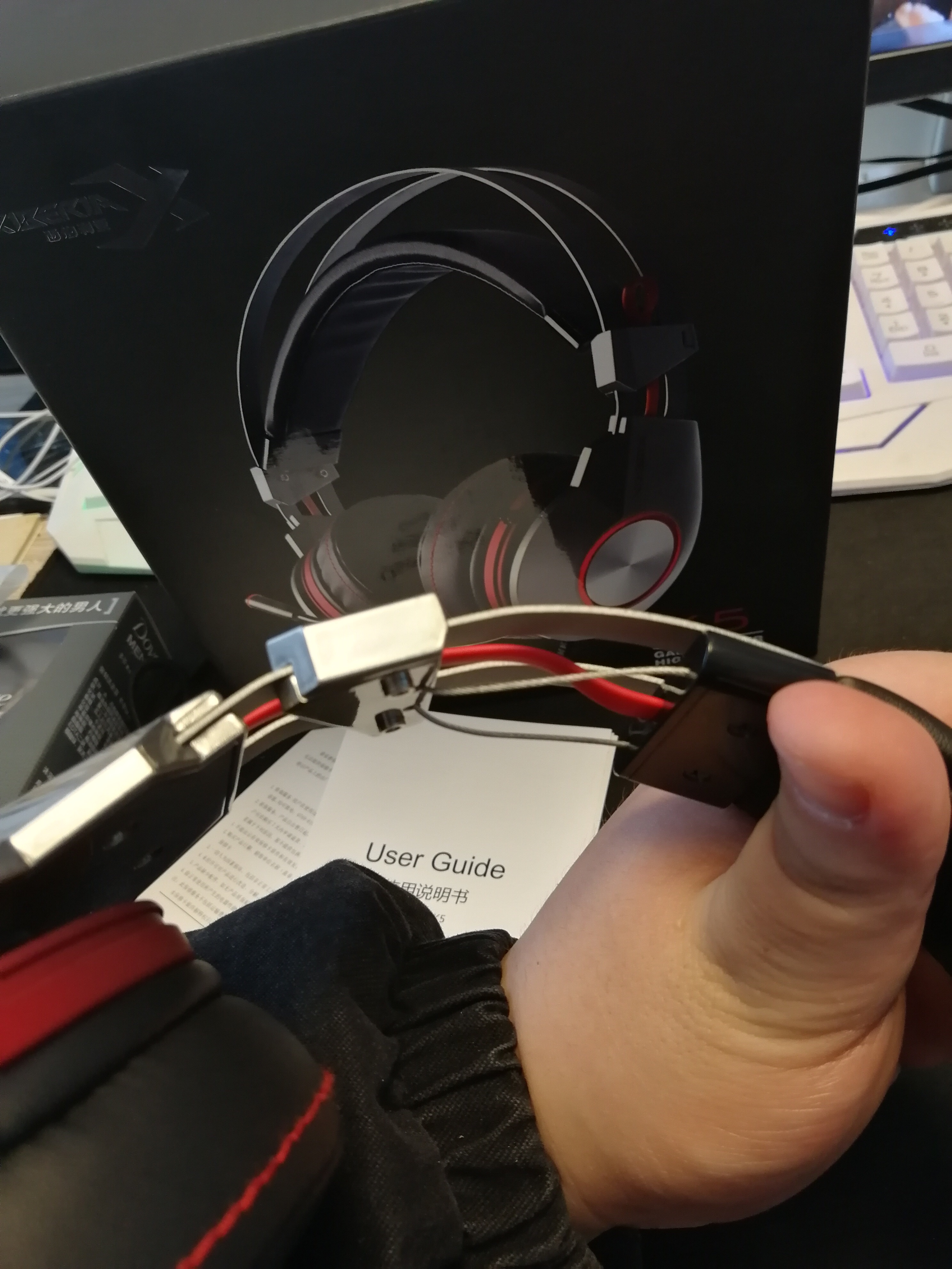 西伯利亚k5 电脑有线耳机头戴式带麦克风 游戏带话筒 吃鸡电竞7.