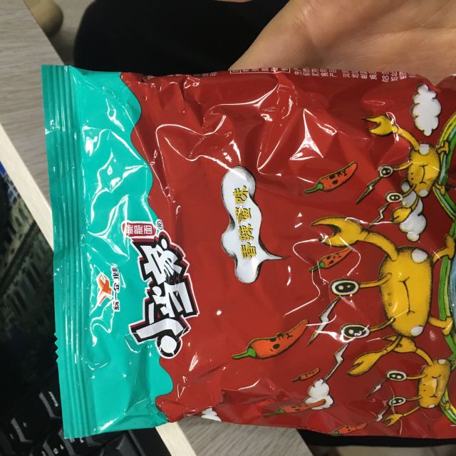 小當家乾脆面 整箱48袋 4口味混裝 幹吃麵乾脆麵點心面 袋裝方便麵