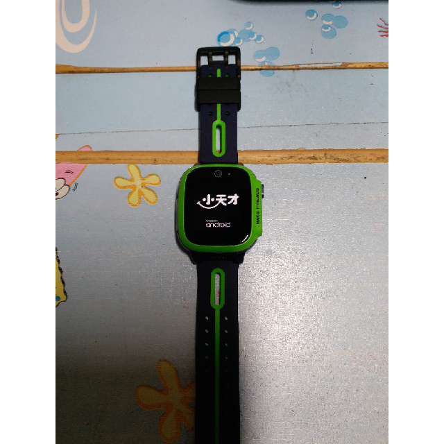 小天才电话手表z1s苹果绿高清视频通话游泳防水gps定位智能手表学生