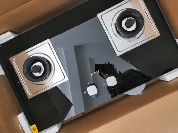 方太(fotile) 灶具 燃气灶 全新钢化玻璃面板聚能燃气灶 液化气 ht8be