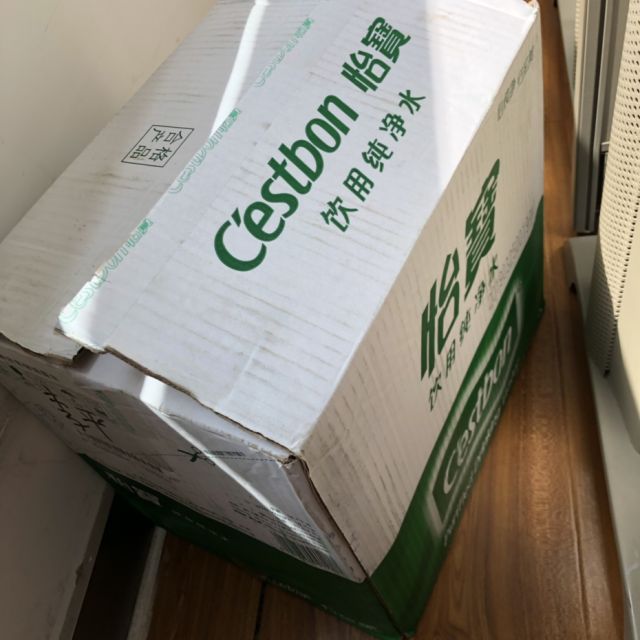 怡宝纯净水 1555ml*12 整箱装 怡宝饮用水饮用水在单位一直喝的矿泉水