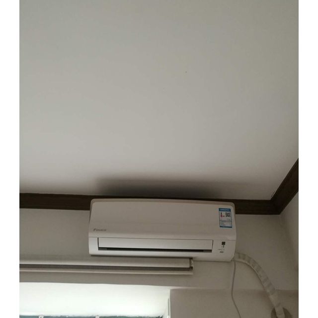 空调挂机怎么挂墙上(空调挂机怎么从墙上拆下来视频)