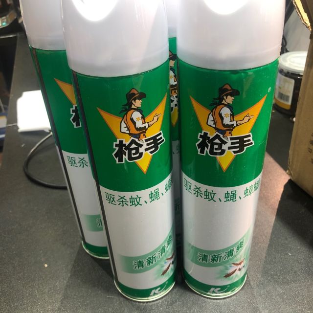 枪手杀虫气雾剂驱杀蚊虫蝇蟑螂飞虫喷雾剂家用600ml4瓶