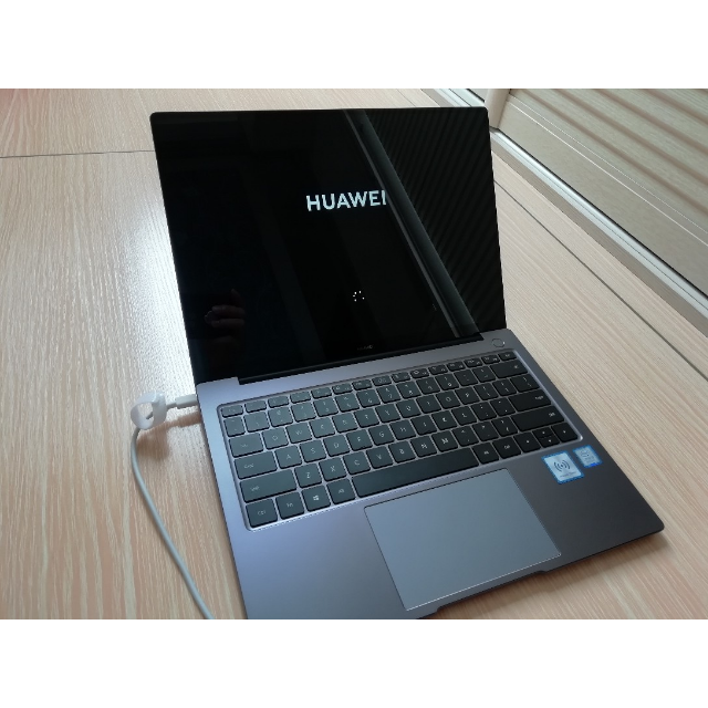 14 14英寸全面屏轻薄本笔记本电脑(i5-8265u 8gb 512gb固态硬盘 mx250