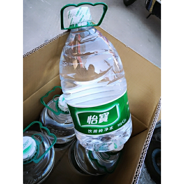 > 怡宝 纯净饮用水 4.5l*4 整箱装商品评价 > 您没有填写评价内容
