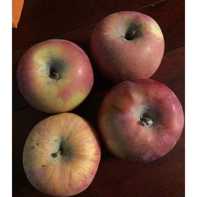 聘礼果新疆阿克苏红旗坡冰糖心国产丑苹果特惠超大箱装9095mm新鲜苹果