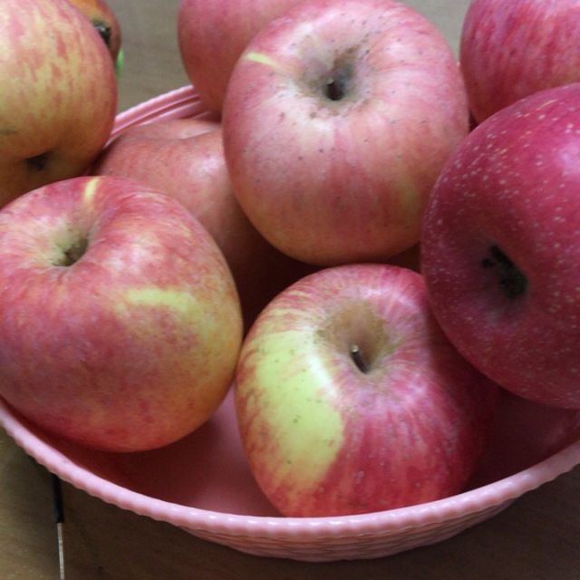 苹果红富士70
