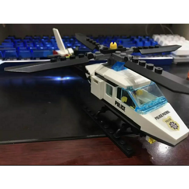 开智kazi 兼容乐高航空母舰拼装男孩军事模型警察消防工程车儿童积木