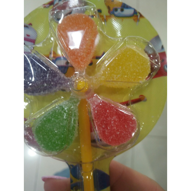 > 金稻谷喜洋洋超级棒棒糖65g商品评价 > 孩子喜欢