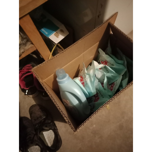 > (6kg)立白天然亮白低泡洗衣液500g*12袋(新旧包装随机发货)商品评价