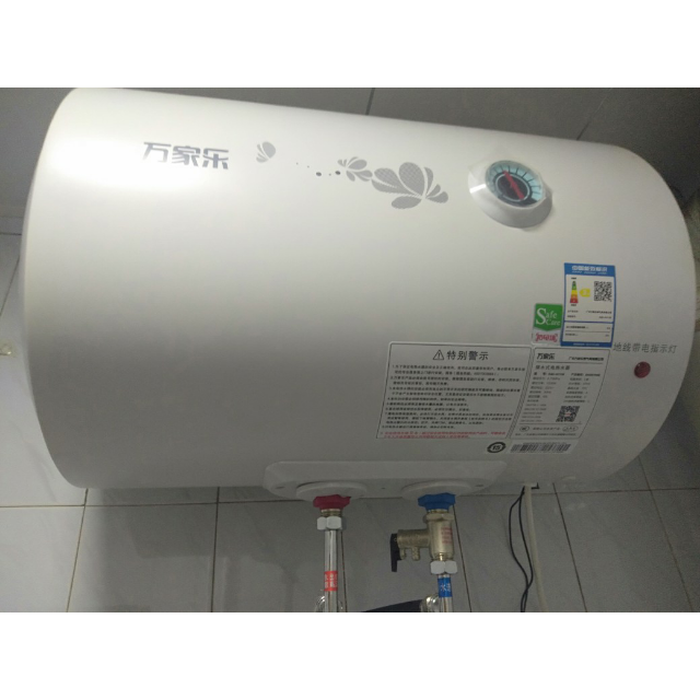 万家乐macro40升电热水器d40h111b6年质保经济节能下潜加热