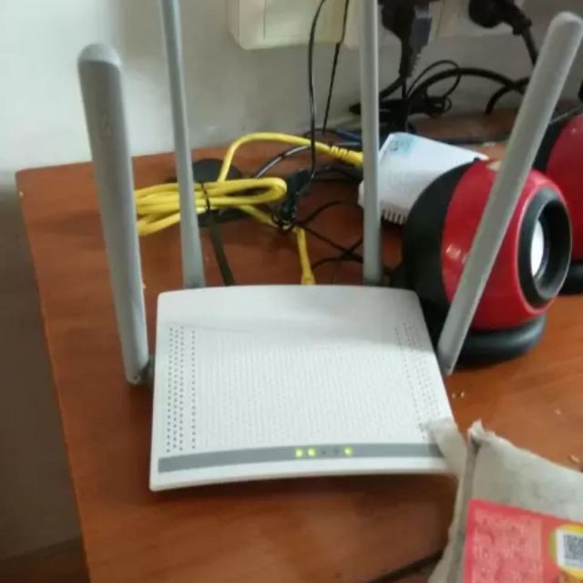 迅捷fastfw325r300m增强wifi无线路由器四天线