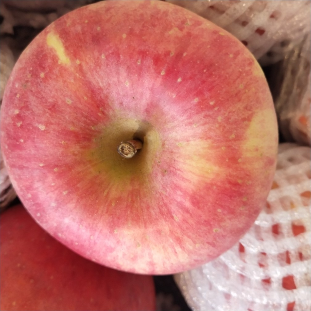 > 90苹果(散称)商品评价 > 喜欢