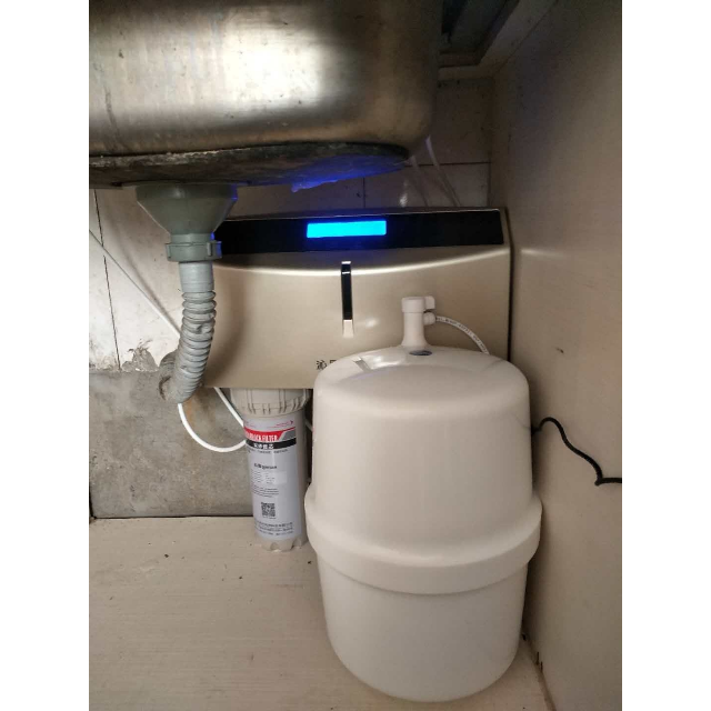 【全网热卖】沁园(qinyuan)净水器家用直饮厨下式过滤器ro-185i净水机