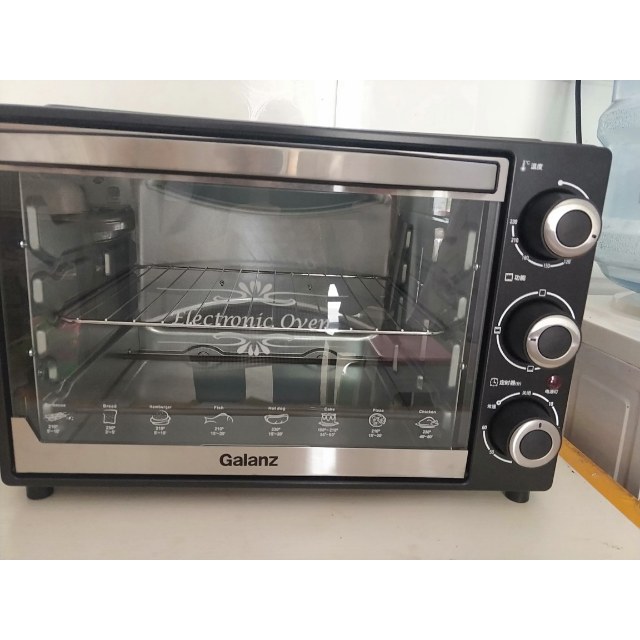 格兰仕galanzk12电烤箱上下发热管多层烤位设置家用烘焙多功能电32升