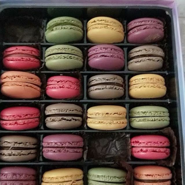玛呖德糕点马卡龙12枚礼盒装法式糕点送礼甜品零食