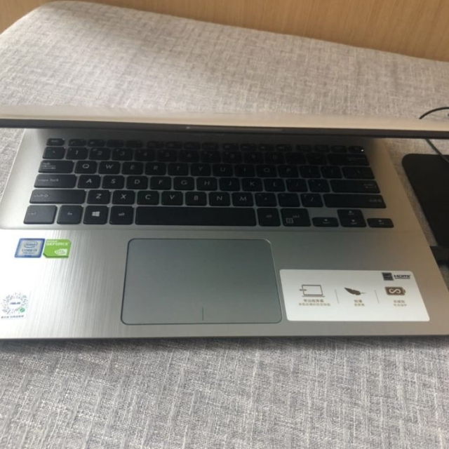 (asus)华硕顽石 y4200ub8265 八代四核 i5-8265u 4gb 1tb mx110-2g