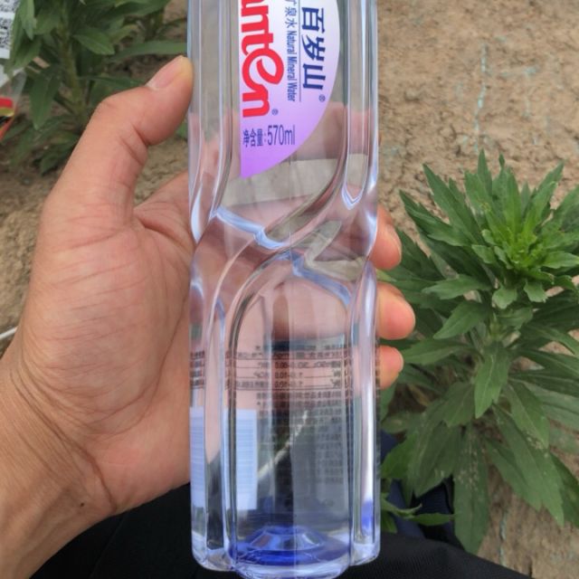 景田百岁山矿泉水570ml