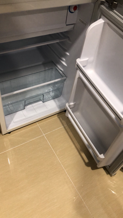 东宝(dobon)bc-72b 72l 单门小冰箱 迷你网红冰箱 时尚复古 母婴储奶