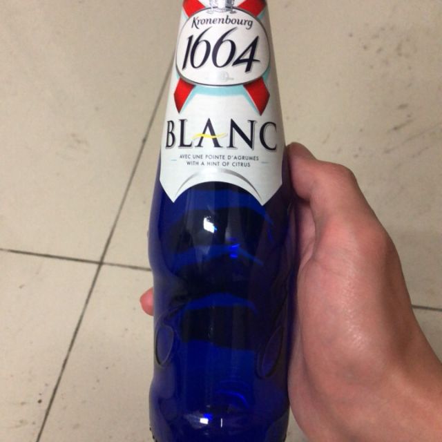 1664白啤瓶装330ml