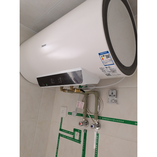 haier/海尔电热水器ec6001-gc 60升1级能效 健康抑菌 双管速热 安全防