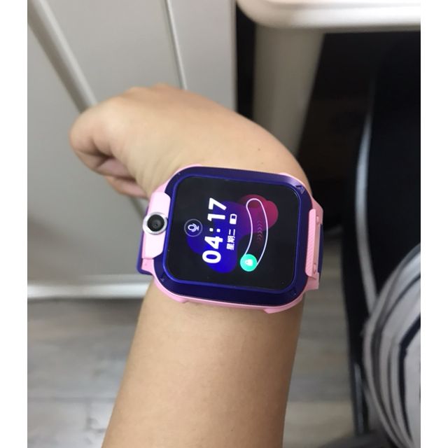 小天才儿童电话手表z5q青粉 智能防水 amoled彩色屏 gps定位30防水