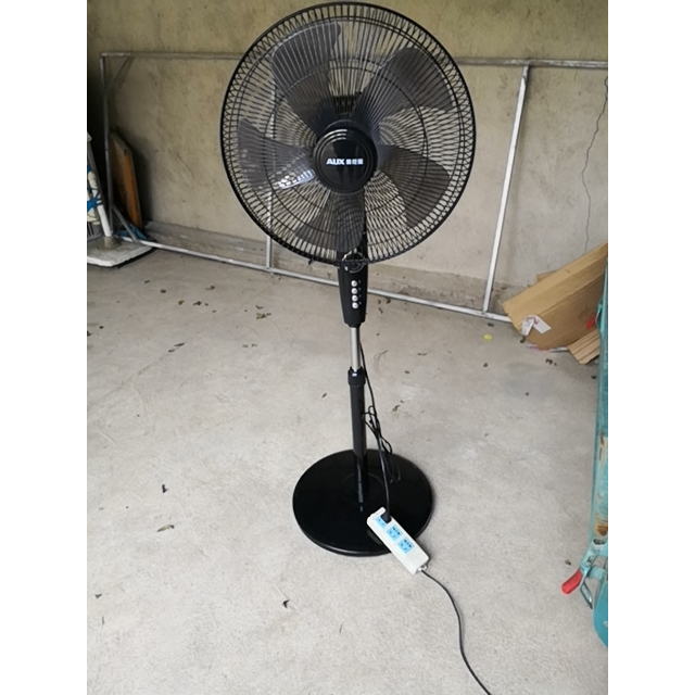 可摇头 学生宿舍办公室立式落地扇 空调伴侣高清大图|实物图