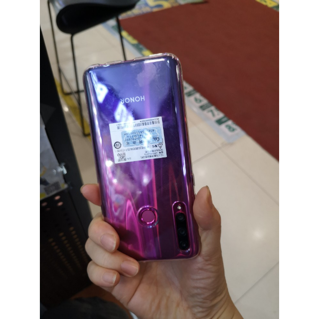 华为荣耀honor20i6gb64gb渐变红移动联通电信4g全网通3200万ai自拍超