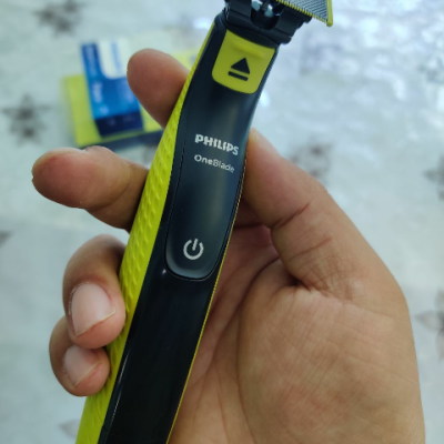 飞利浦(philips) 电动剃须刀s5079