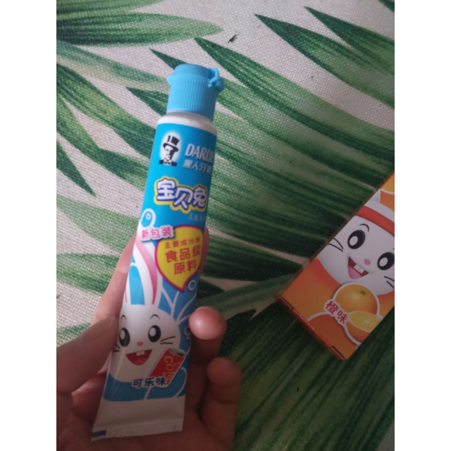 黑人darlie宝贝兔儿童牙膏可乐味40g