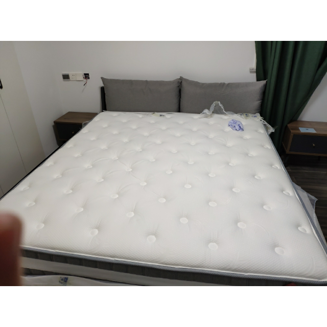 芝华仕爱蒙乳胶床垫护脊垫独袋弹簧软银离子抗菌软硬两用防螨芝华士