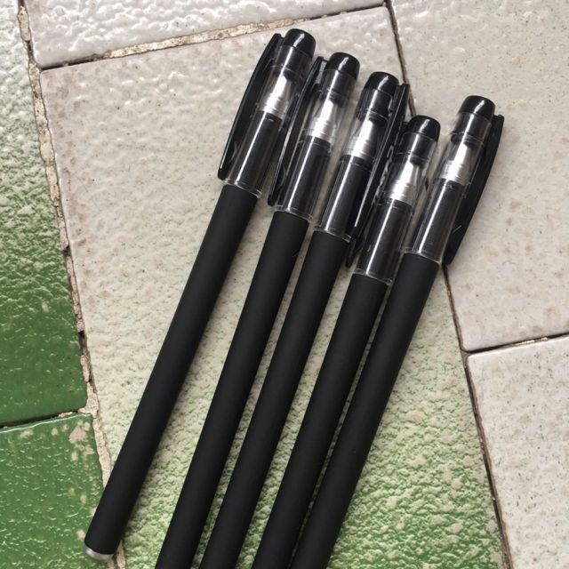 黑色磨砂中性笔 黑色4支