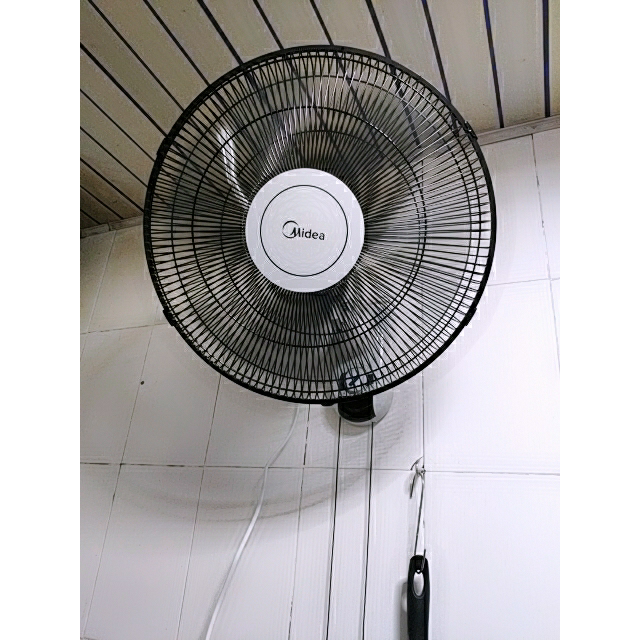 美的mideafwa40ya壁扇五叶劲风纯铜电机广角送风3档风力电风扇