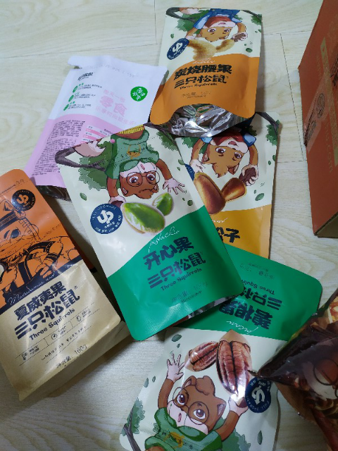 满400减300【三只松鼠 开口松子100g】袋零食坚果特产炒货东北红松子