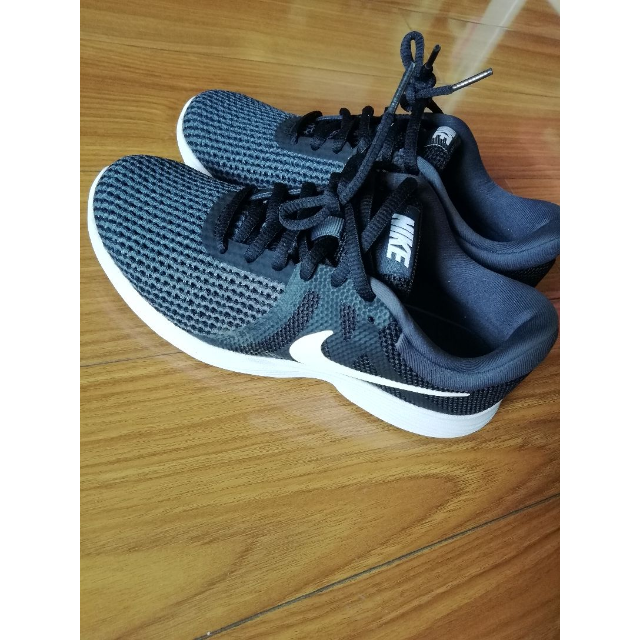 nike耐克女鞋跑步鞋透气舒适橡胶底休闲运动鞋黑色38码