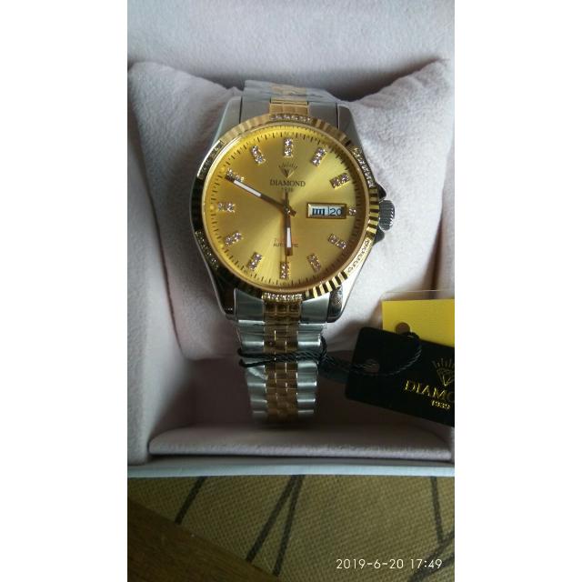 上海钻石牌(diamond)手表自动机械表商务休闲夜光日历精钢国表机械