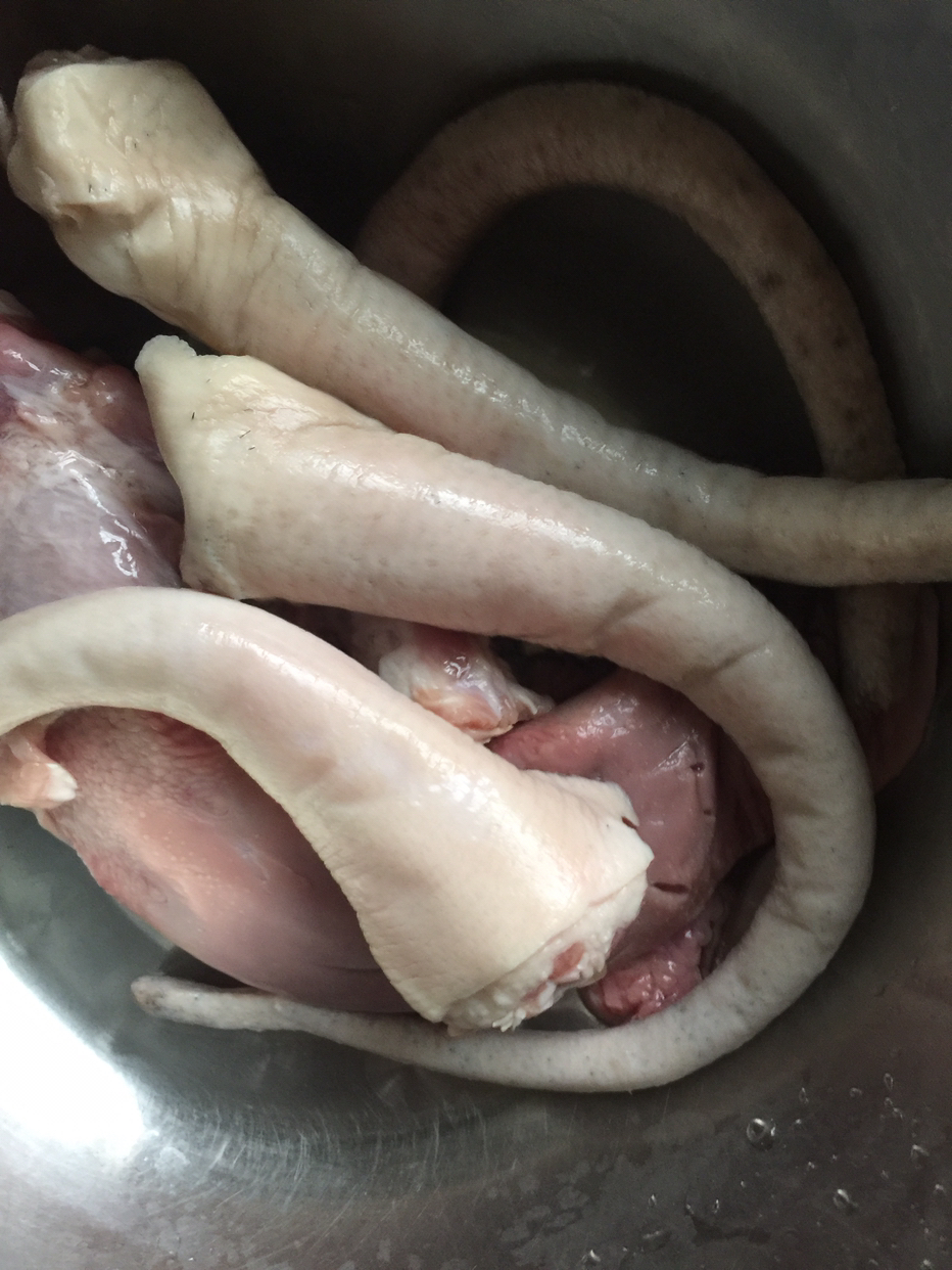 【基地直发 顺丰发货 安全放心】扬德溪谷 猪尾巴生2根生鲜 纯粮慢养