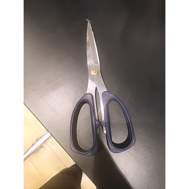 得力deli0603170mm剪刀家用裁缝剪刀大中小号小剪刀美工剪刀学生剪刀