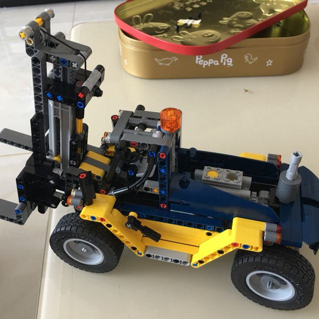 lego乐高 technic机械组系列 重型叉车42079积木618活动价,7折,-苏宁