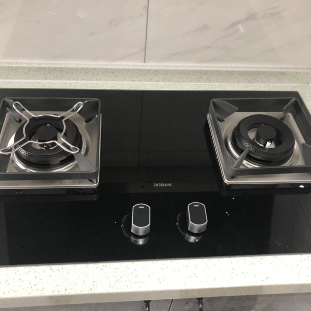 老板(robam)燃气灶jzt-56b0(天然气)4.2kw嵌入式钢化玻璃面板