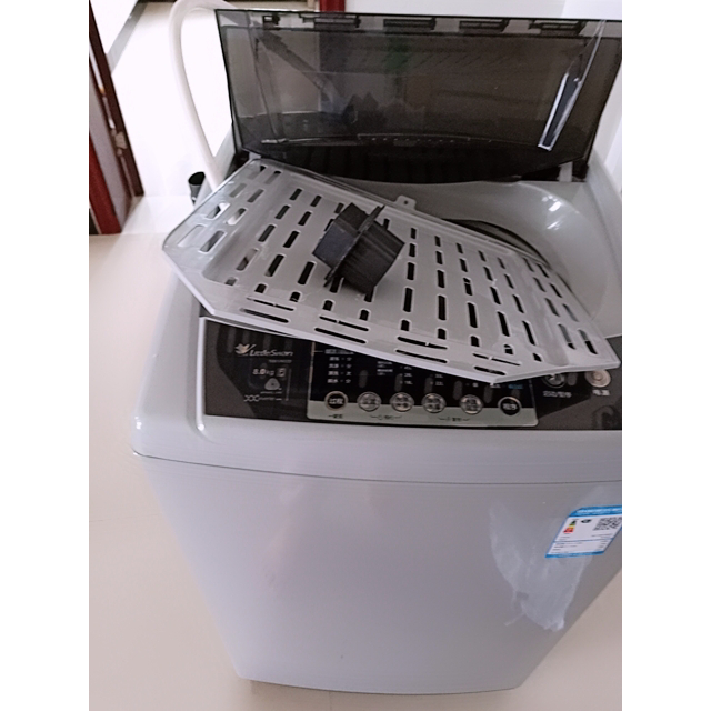 小天鹅littleswan洗衣机tb80vn02d8公斤变频全自动波轮洗衣机1级能效