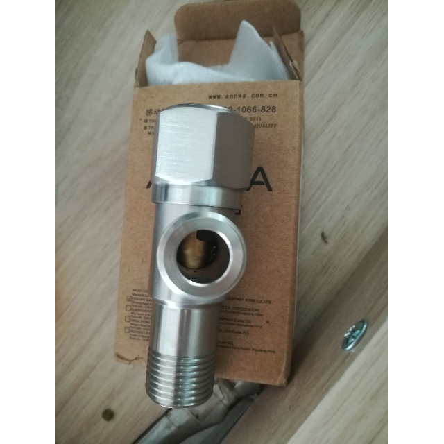 > 安华卫浴(annwa)304不锈钢拉丝角阀加厚冷热通用标准4四分口角阀