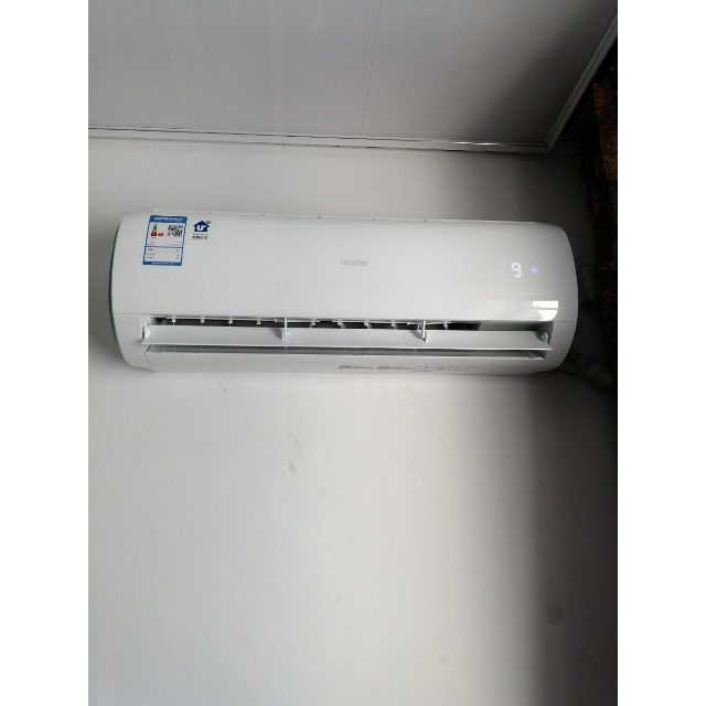 海尔出品统帅leader1匹智能冷暖空调壁挂式挂机kfr25gw13xab13tu1