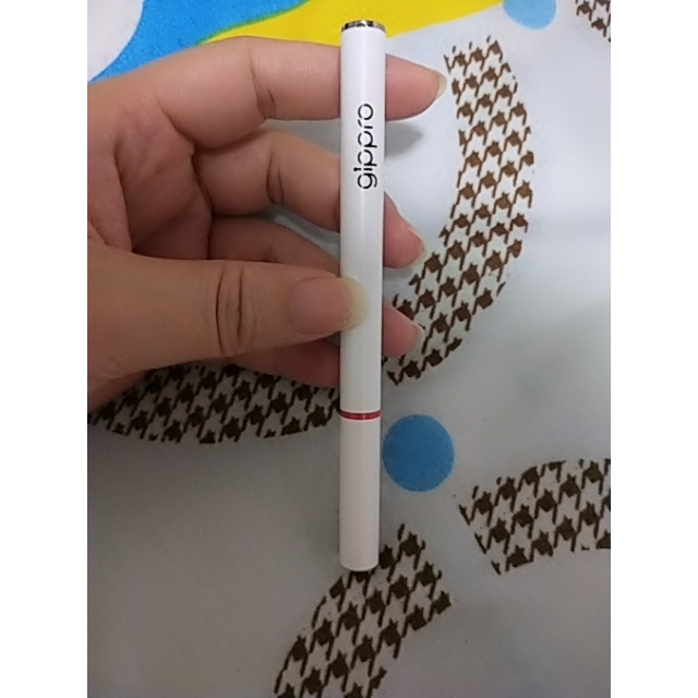 日本gippro可吸入式能量棒一次性电子烟重薄荷白色