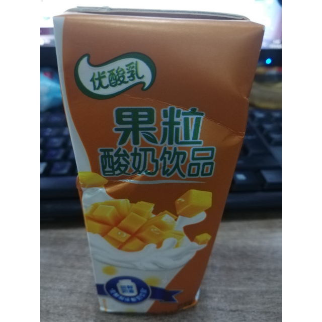 伊利果粒优酸乳芒果味酸奶牛奶饮品245g12盒箱