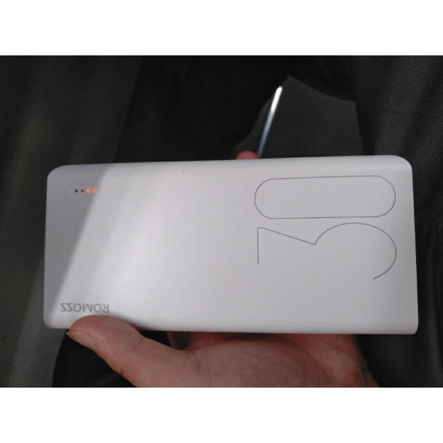 罗马仕sense830000毫安大容量移动电源手机通用充电宝聚合物锂离子电