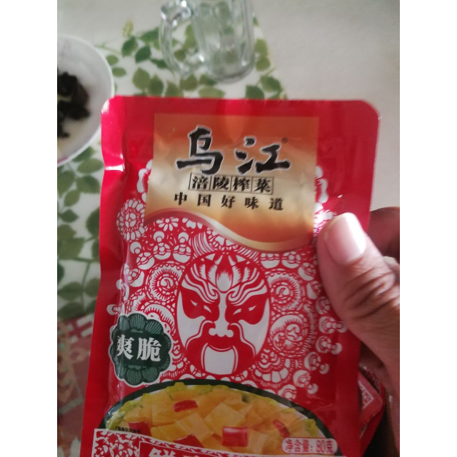 乌江鲜爽菜芯80g1010袋优惠装鲜爽无比榨菜酱菜下饭菜面条泡面包子好