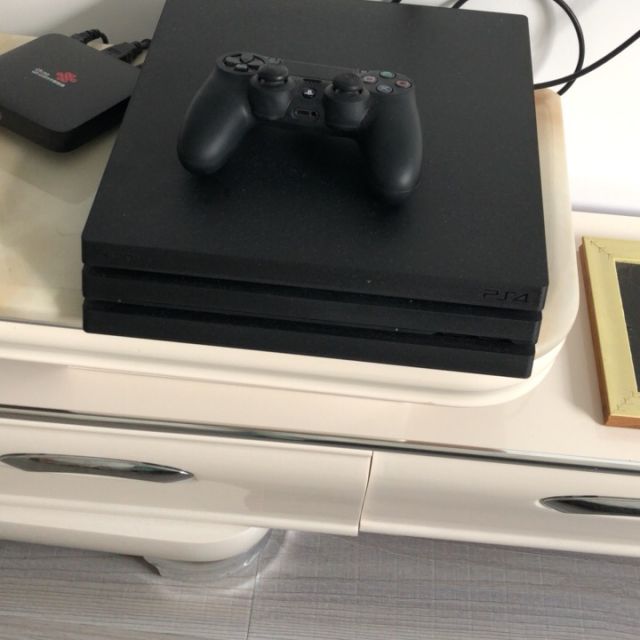 4k高清索尼sonyps4pro1tb港版遊戲主機體感遊戲機家用遊戲機支持4kvr