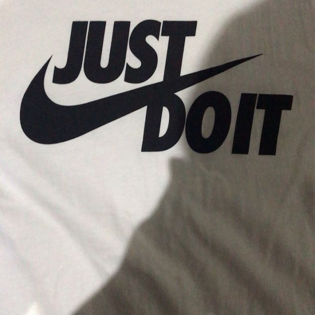 耐克nike2019秋男子休闲短袖mnswteejustdoitswooshar5007100